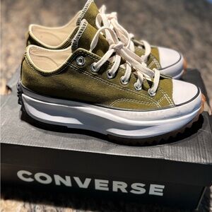 Converse Run Star Hike Women Size 7 Army Green Color